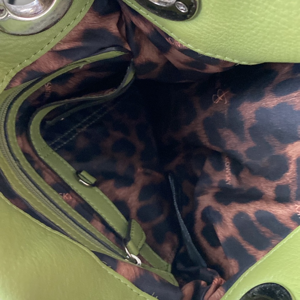 B MAKOWSKY Geniune Leather Green Crossbody Bag - Picture 4 of 4